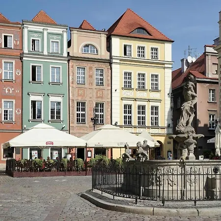 House In At The With Parking Space For 4 Persons * Szczecin