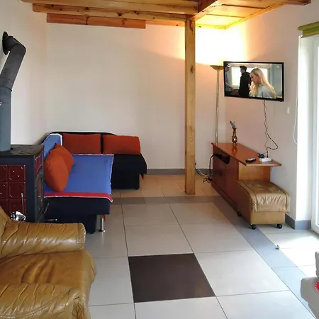 House In At The With Parking Space For 4 Persons Holiday home Szczecin
