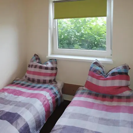 House In At The With Parking Space For 4 Persons Casa de Férias Estetino