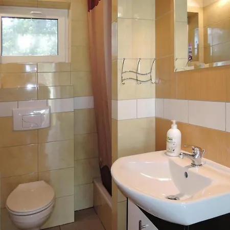 House In At The With Parking Space For 4 Persons * Estetino