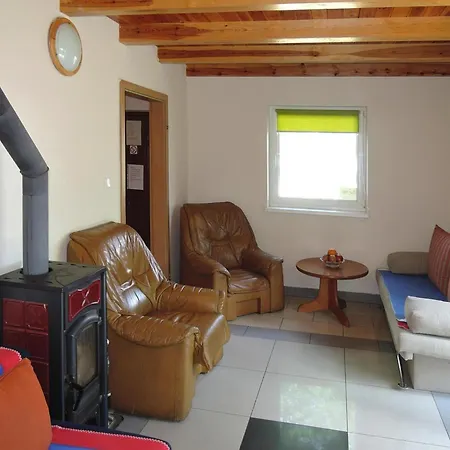 Casa de Férias House In At The With Parking Space For 4 Persons Estetino
