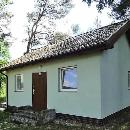 House In At The With Parking Space For 4 Persons Casa de Férias