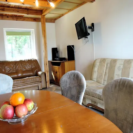 House In At The With Parking Space For 4 Persons Vakantiehuis Szczecin