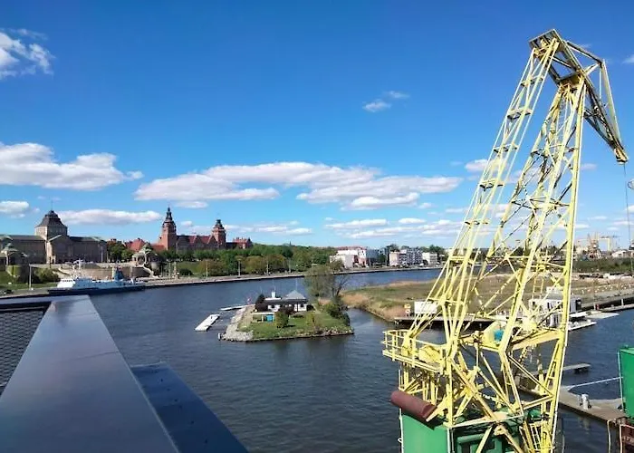 別荘 House In At The With Parking Space For 4 Persons *