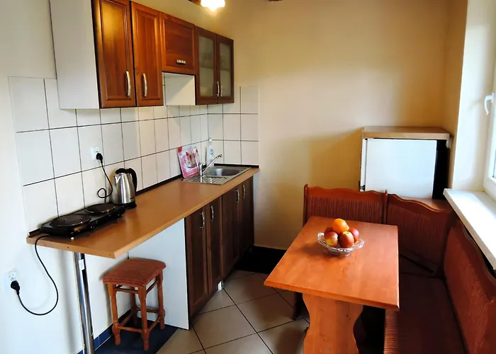 House In At The With Parking Space For 4 Persons * Szczecin
