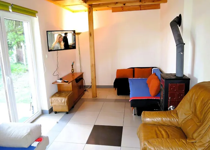 別荘 House In At The With Parking Space For 4 Persons